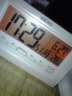 �Q���('A`)